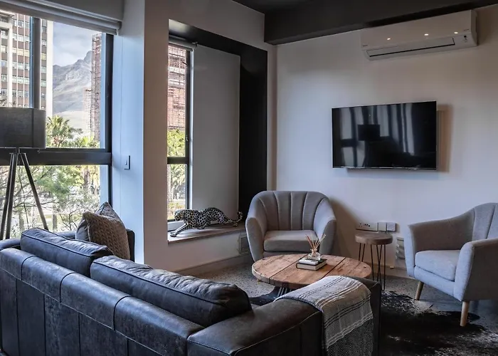 208, The Duke - Luxury Apartment With City Views